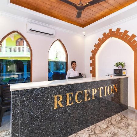 Larios Beach Holidays Resort 巴加 外观 照片