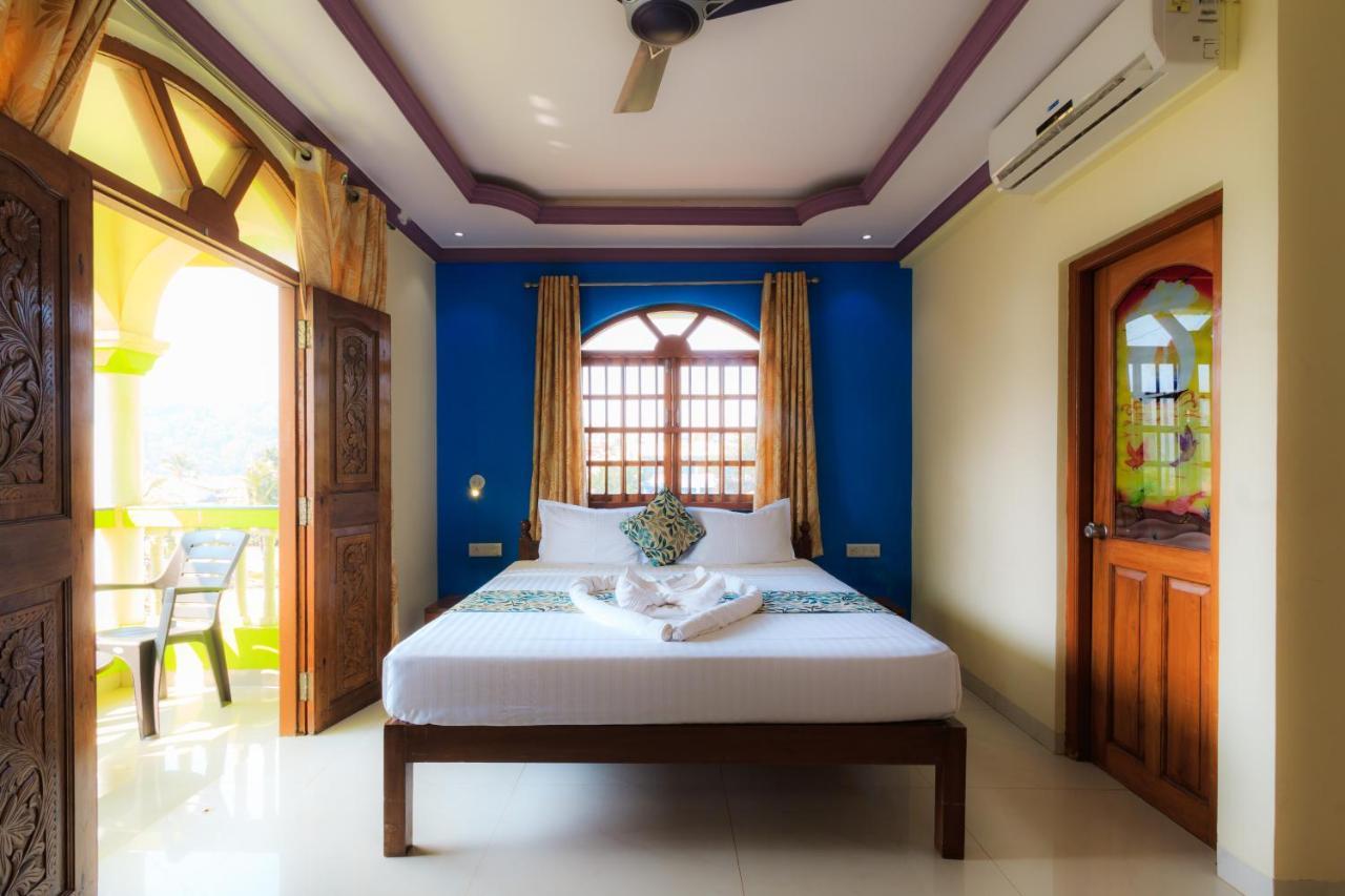 Larios Beach Holidays Resort 巴加 外观 照片