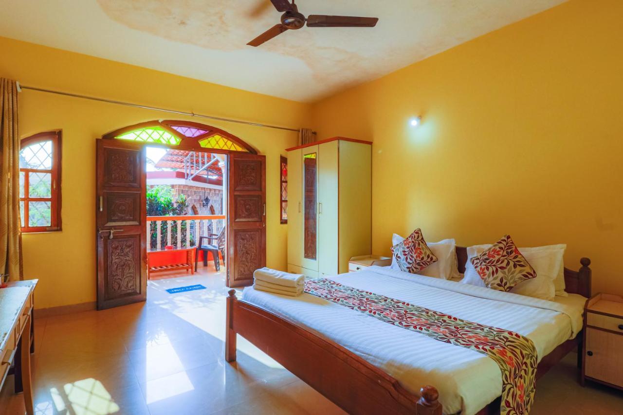 Larios Beach Holidays Resort 巴加 外观 照片