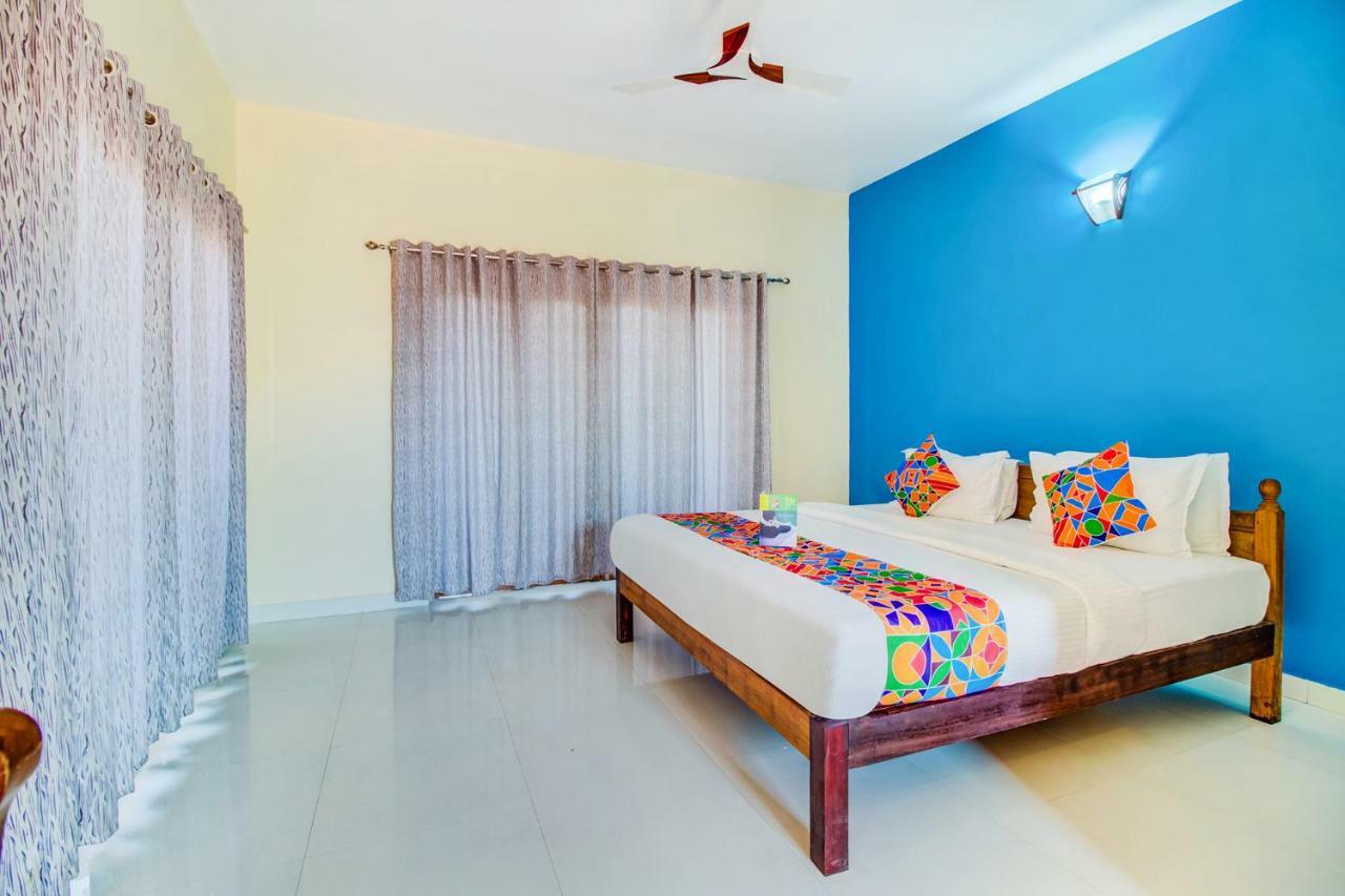 Larios Beach Holidays Resort 巴加 外观 照片