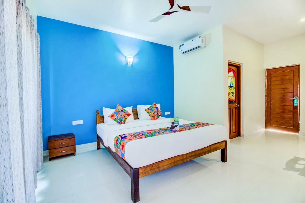 Larios Beach Holidays Resort 巴加 外观 照片